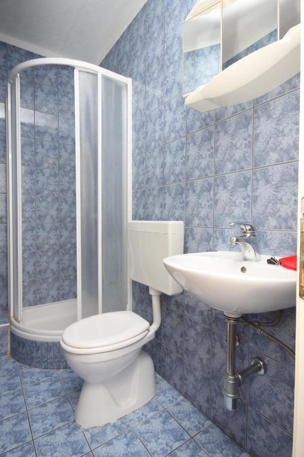 Apartments With A Parking Space Zivogosce - Porat, Makarska - 6700 Igrane Bagian luar foto