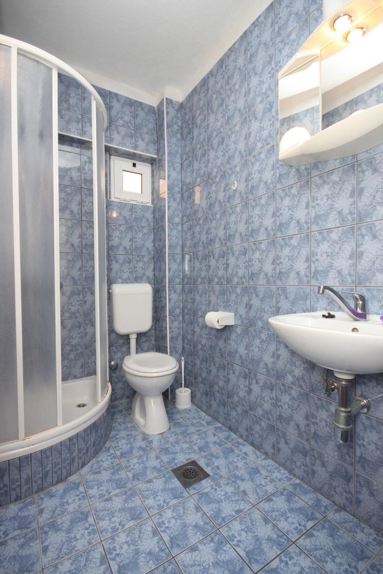 Apartments With A Parking Space Zivogosce - Porat, Makarska - 6700 Igrane Ruang foto